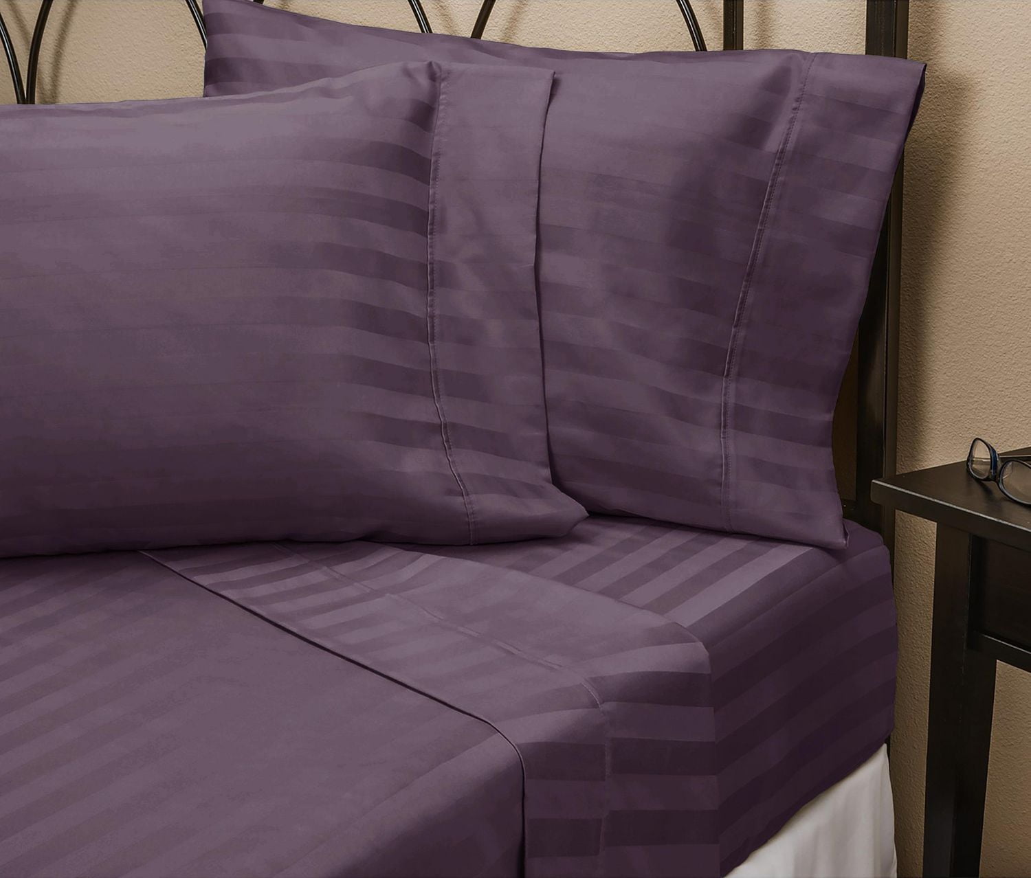 Johnson Home Queen Pillowcase in Deep Purple with 400 Thread Count Egyptian Cotton and Damask Stripe Design
