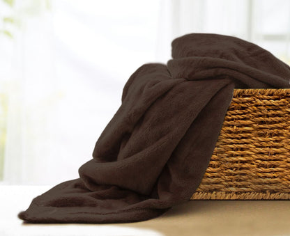 Couverture en molleton polyester Oasis Chocolat, très grand lit, par Johnson Home
